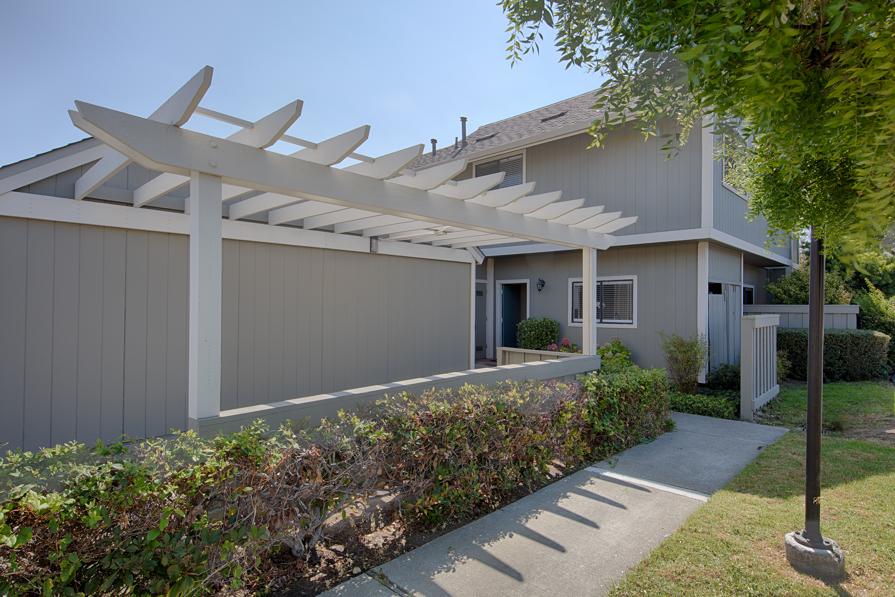 Canis Ln - Foster City