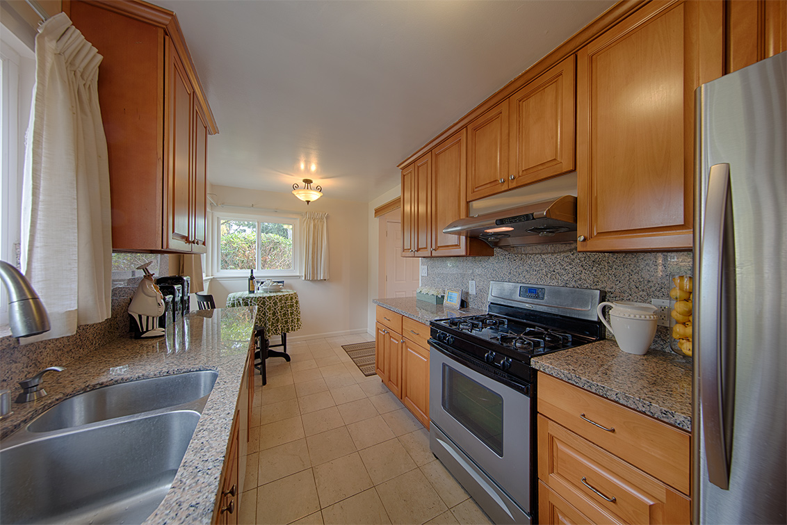 Kitchen (B) Picture - 1118 Lafayette Dr, Sunnyvale 94087 Kitchen (B) picture - 1118 Lafayette Dr, Sunnyvale 94087
