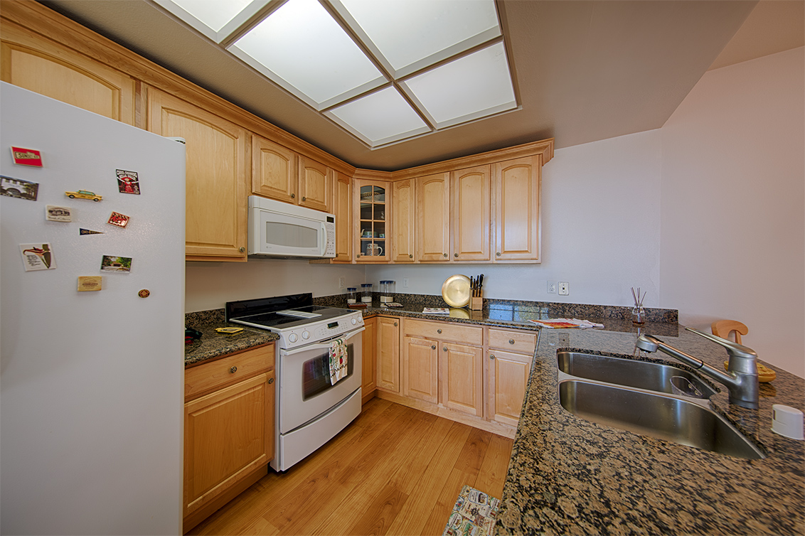 Kitchen (B) Picture - 425 N El Camino Real #307, San Mateo 94401 Kitchen (B) picture - 425 N El Camino Real #307, San Mateo 94401