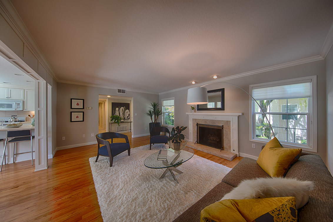 Living Room (B) picture - 451 Oak Grove Ave #4, Menlo Park 94025