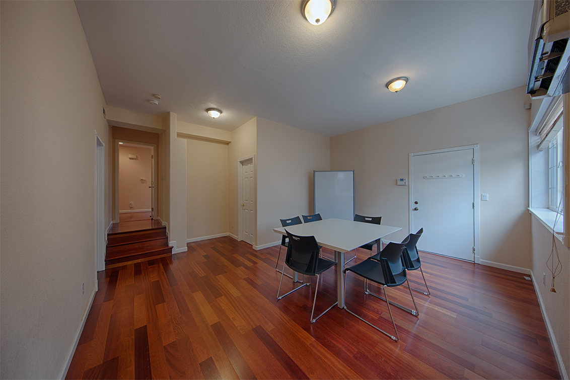 Living Room - 327 S Baywood Ave, San Jose 95128