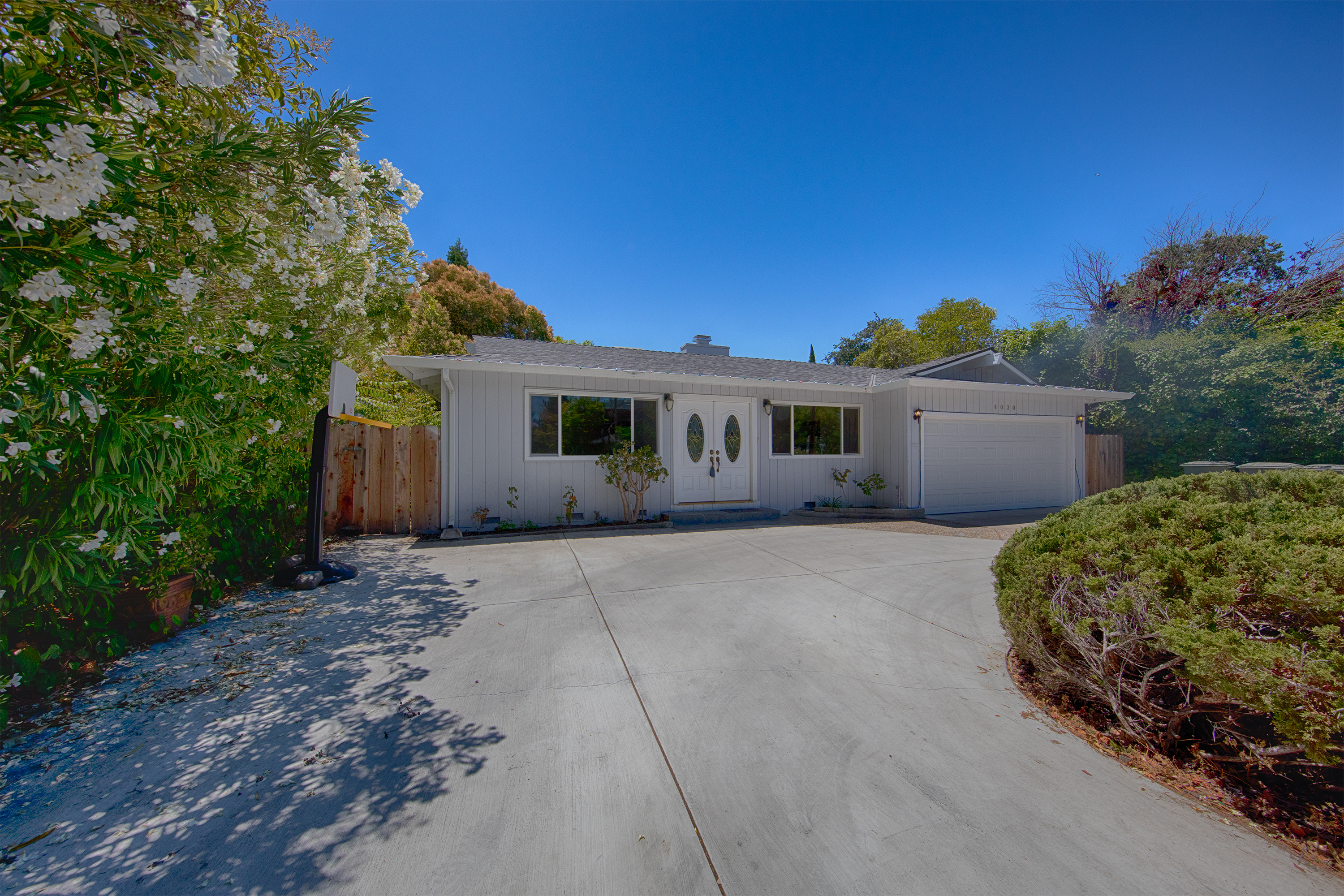 Wilkie Way - Ventura Neighborhood