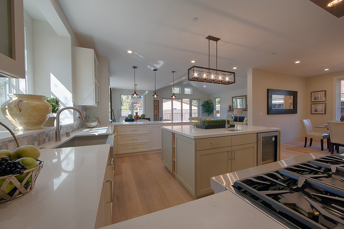 Kitchen (D) picture - 1898 Camino A Los Cerros, Menlo Park 94025