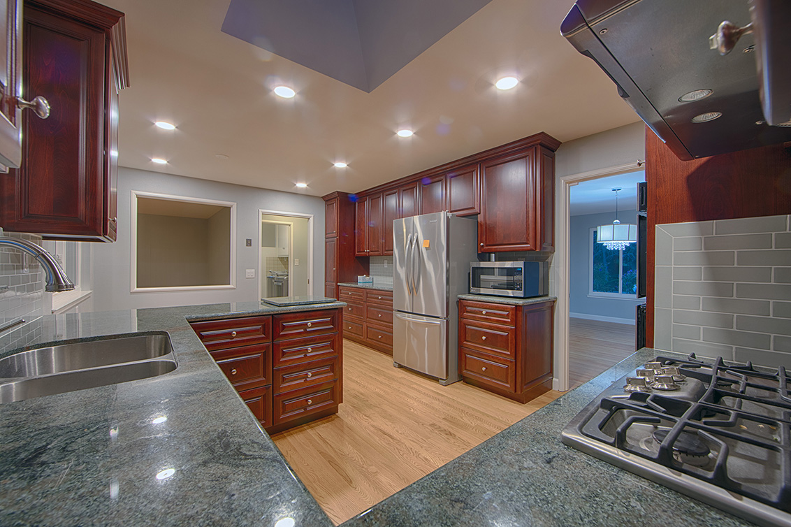 Kitchen (C) picture - 1855 Fordham Way, Mountain View 94040