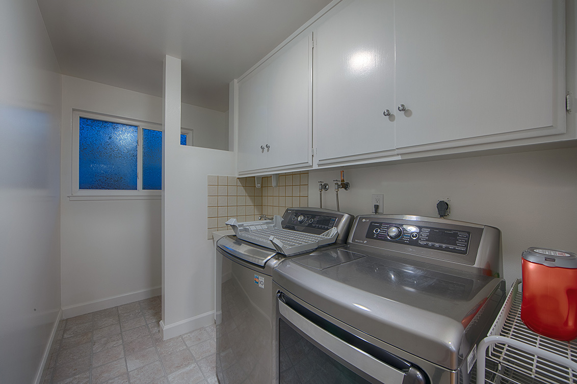Laundry (A) picture - 1855 Fordham Way, Mountain View 94040