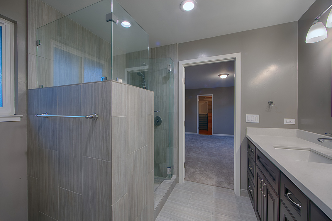 Master Bath (B) picture - 1855 Fordham Way, Mountain View 94040