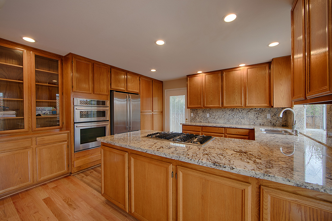 Kitchen (B) Picture - 878 Windmill Park Ln, Mountain View 94043 Kitchen (B) picture - 878 Windmill Park Ln, Mountain View 94043