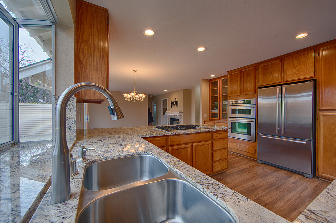 Kitchen (D) picture - 878 Windmill Park Ln, Mountain View 94043