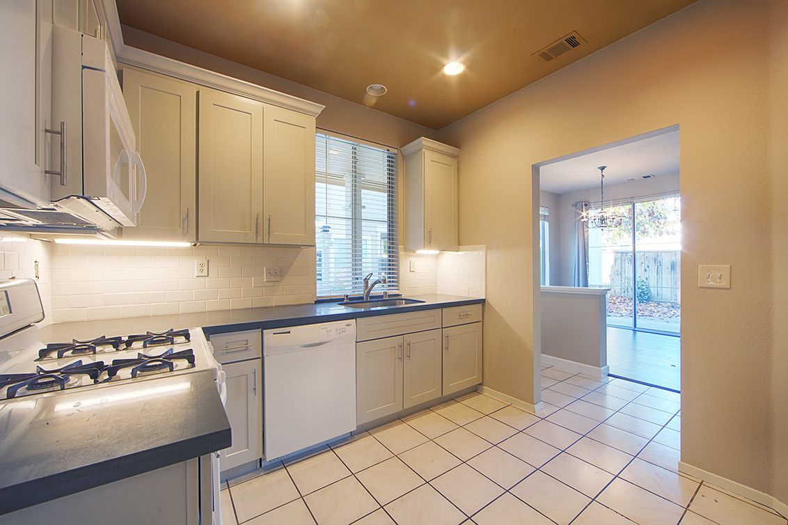 Kitchen (B) Picture - 337 Ballymore Cir, San Jose 95136 Kitchen (B) picture - 337 Ballymore Cir, San Jose 95136