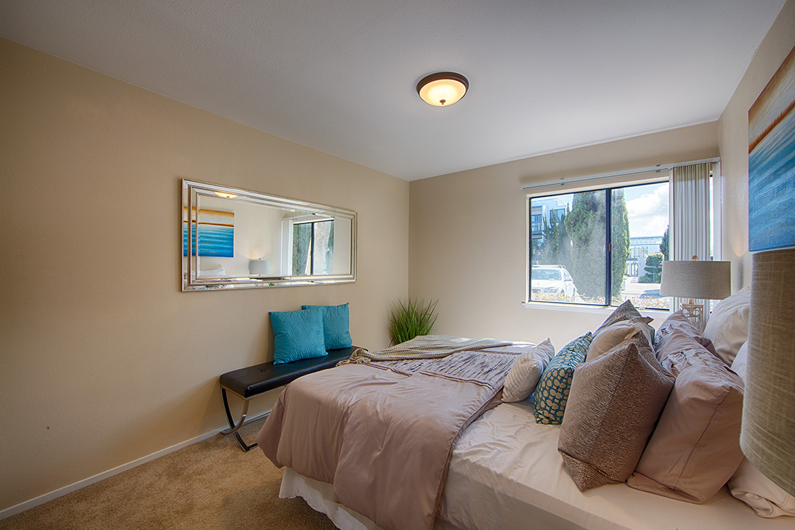 Bedroom 2 (B) picture - 910 Beach Park Blvd 100, Foster City 94404