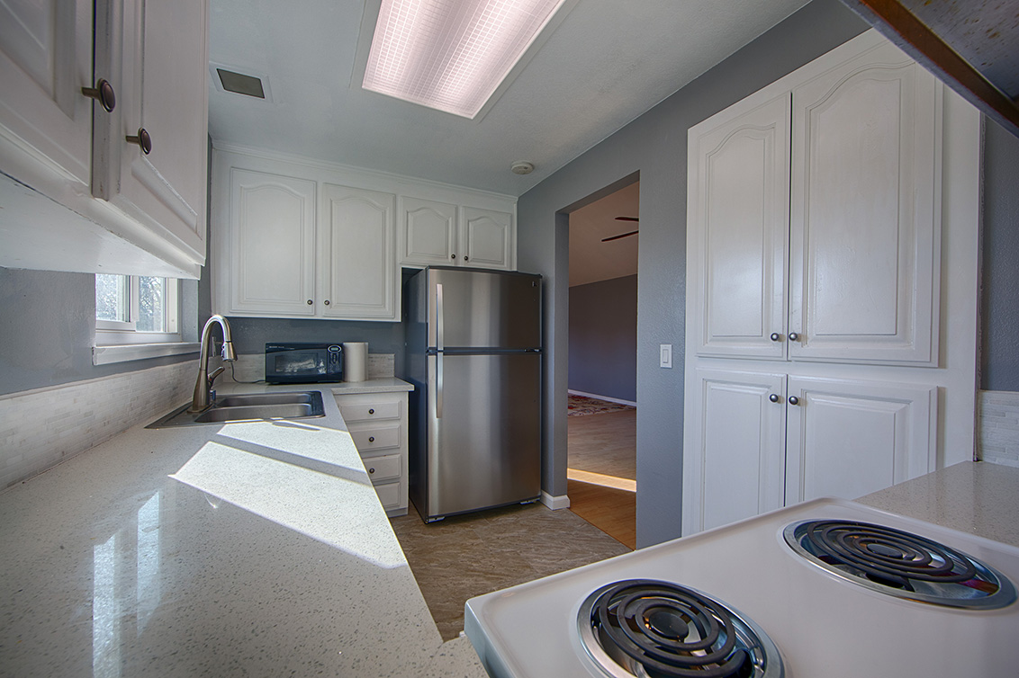 Kitchen (C) Picture - 2128 Canoas Garden Ave B, San Jose 95125 Kitchen (C) picture - 2128 Canoas Garden Ave B, San Jose 95125