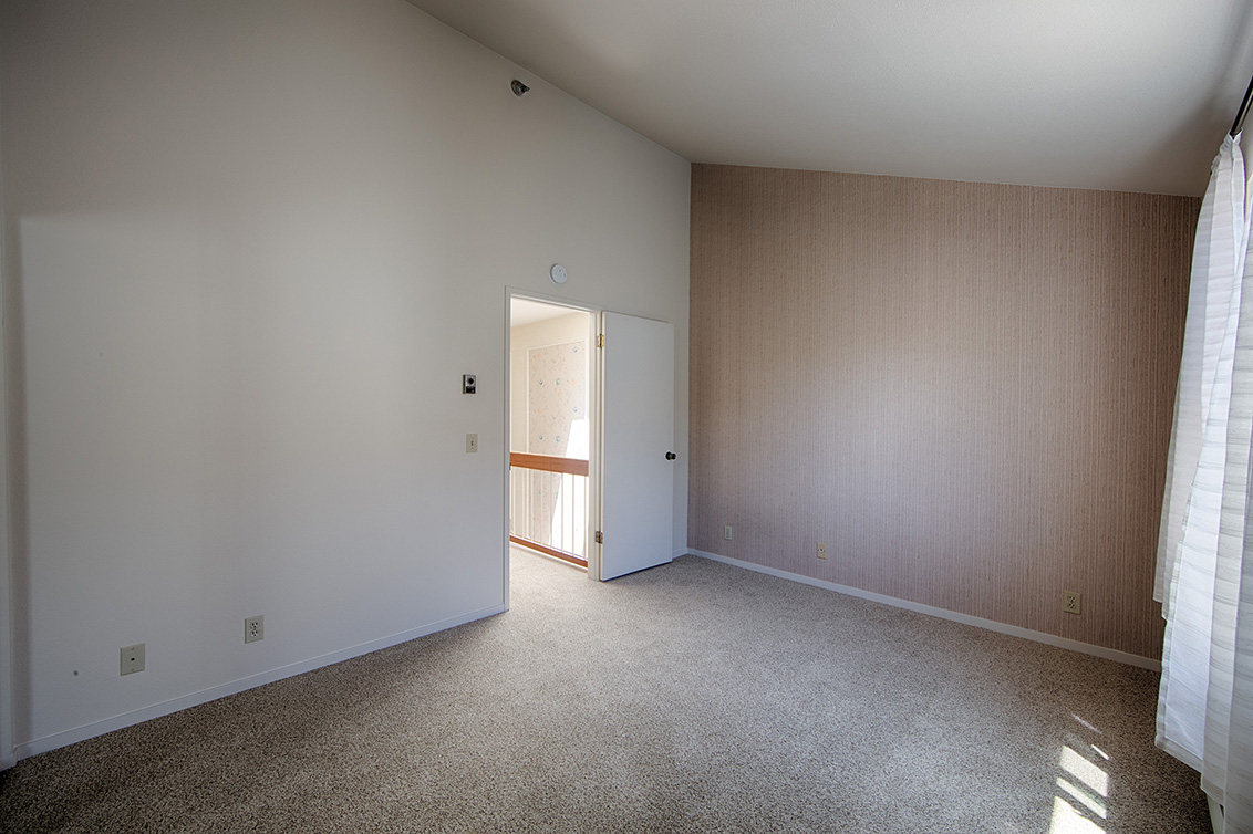 Bedroom 2 (C) picture - 731 Chestnut St 100, San Carlos 94070