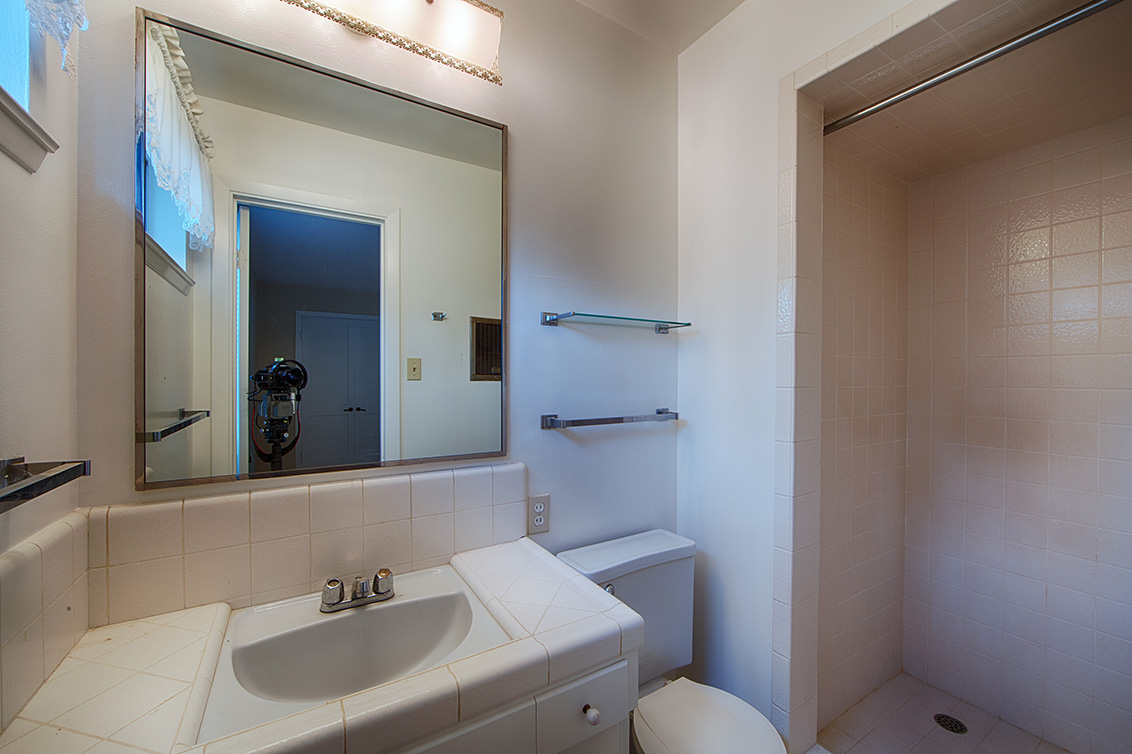 Master Bath (A) picture - 3111 Cowper St, Palo Alto 94306