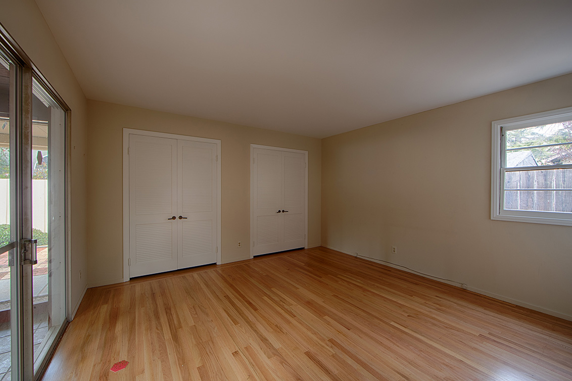 Master Bedroom (A) picture - 3111 Cowper St, Palo Alto 94306