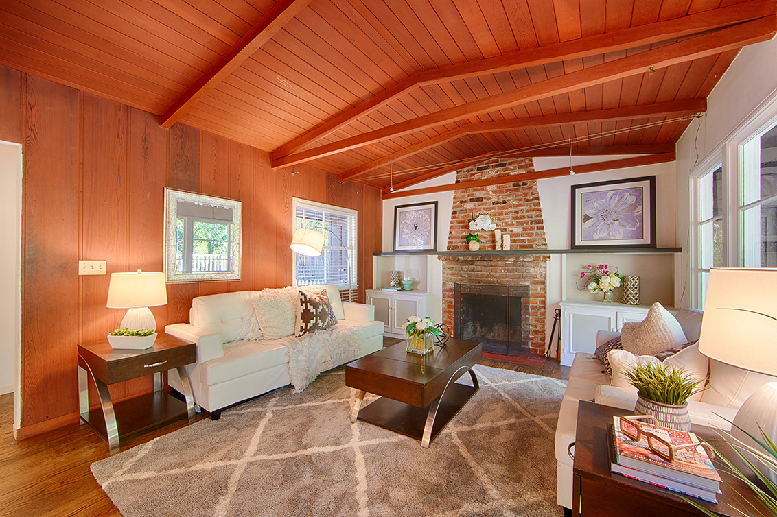 Living Room (B) picture - 1400 Edgewood Rd, Redwood City 94062