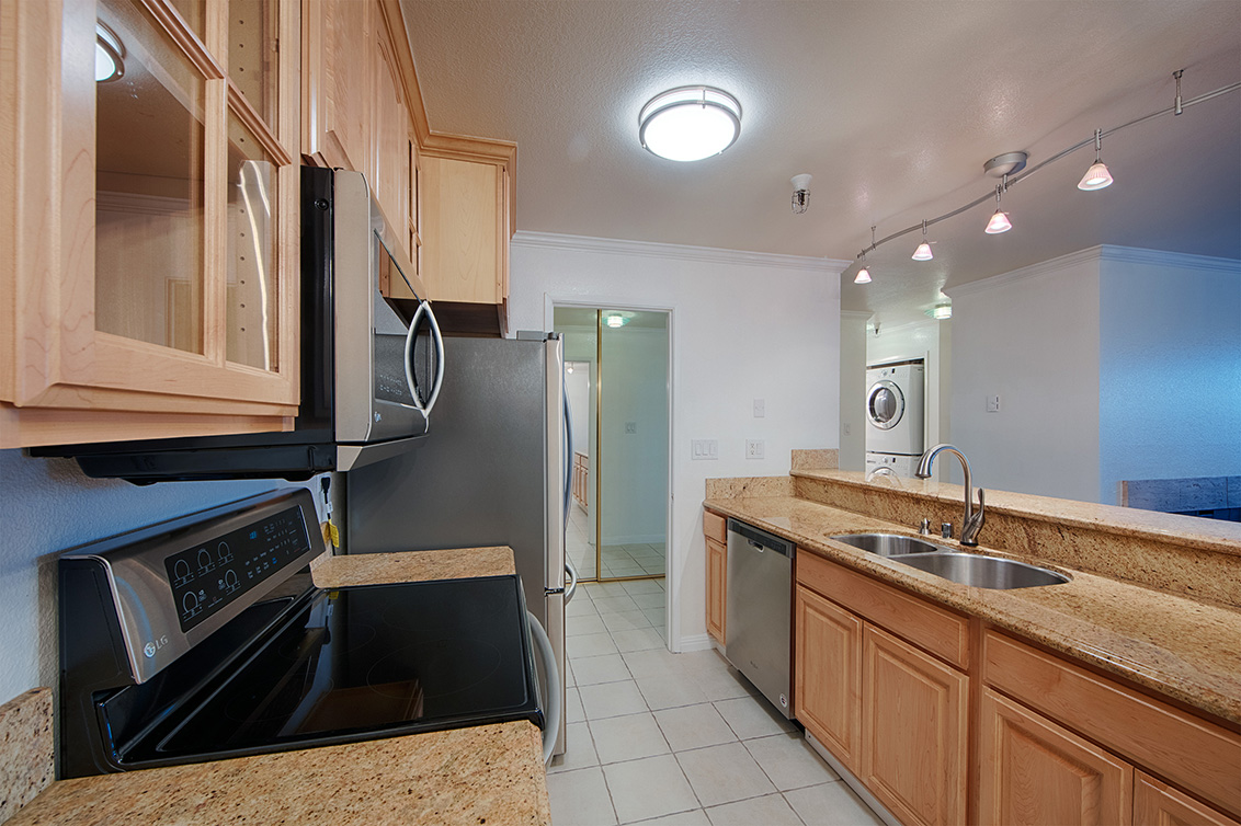 Kitchen (D) Picture - 455 El Camino Real 209, South San Francisco 94080 Kitchen (D) picture - 455 El Camino Real 209, South San Francisco 94080