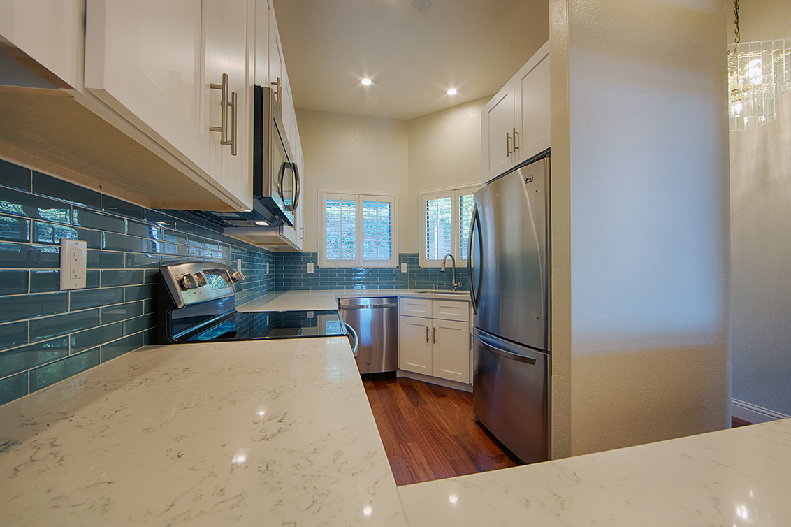 Kitchen (B) Picture - 2 Elm St 202, San Carlos 94070 Kitchen (B) picture - 2 Elm St 202, San Carlos 94070