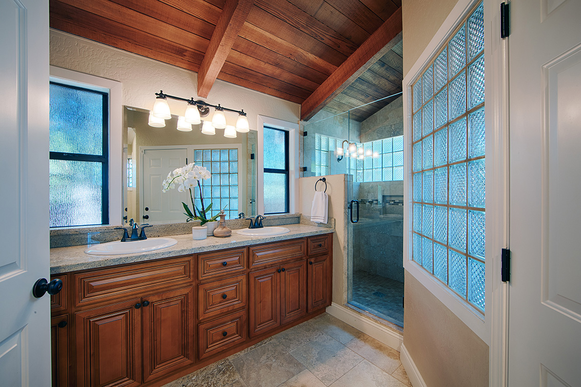 Master Bath (A) picture - 4123 Fair Oaks Ave, Menlo Park 94025
