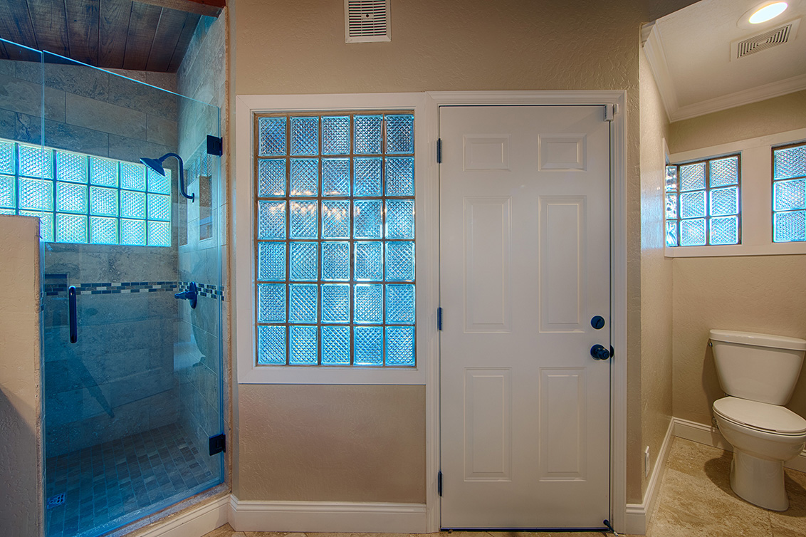 Master Bath (B) picture - 4123 Fair Oaks Ave, Menlo Park 94025