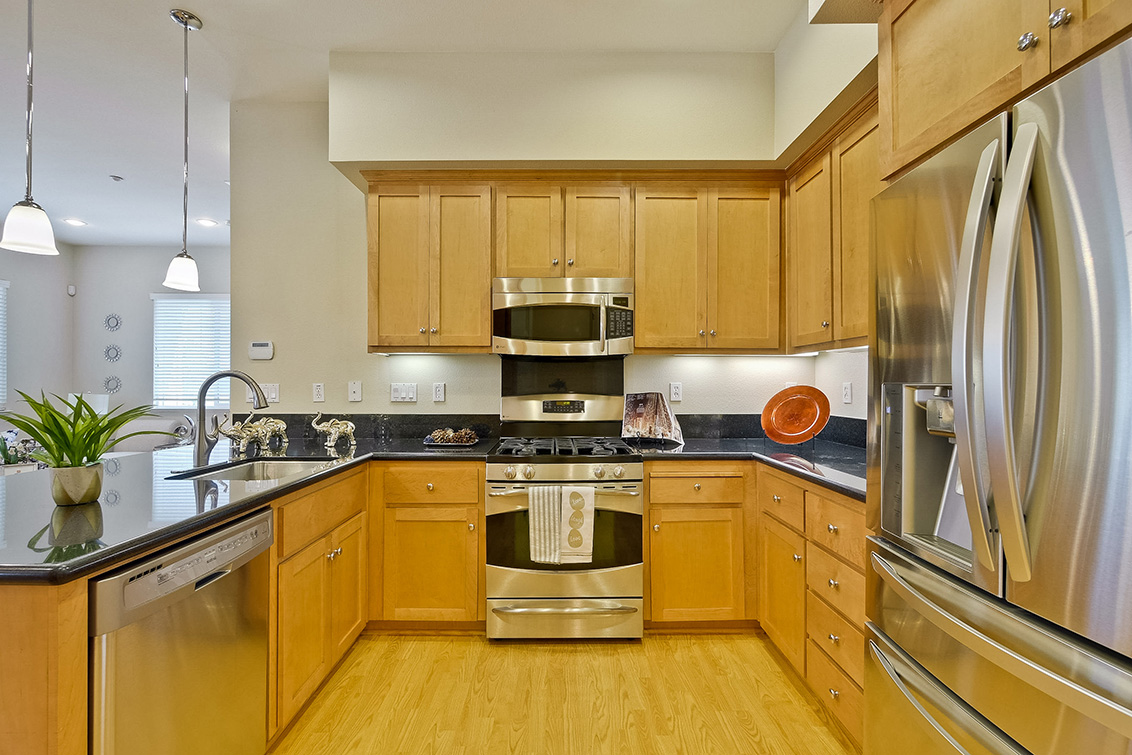 Kitchen (H) Picture - 3732 Feather Ln, Palo Alto 94303 Kitchen (H) picture - 3732 Feather Ln, Palo Alto 94303