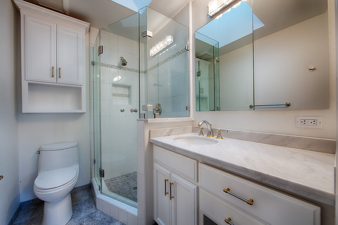 Master Bath (A) picture - 10110 Firwood Dr, Cupertino 95014