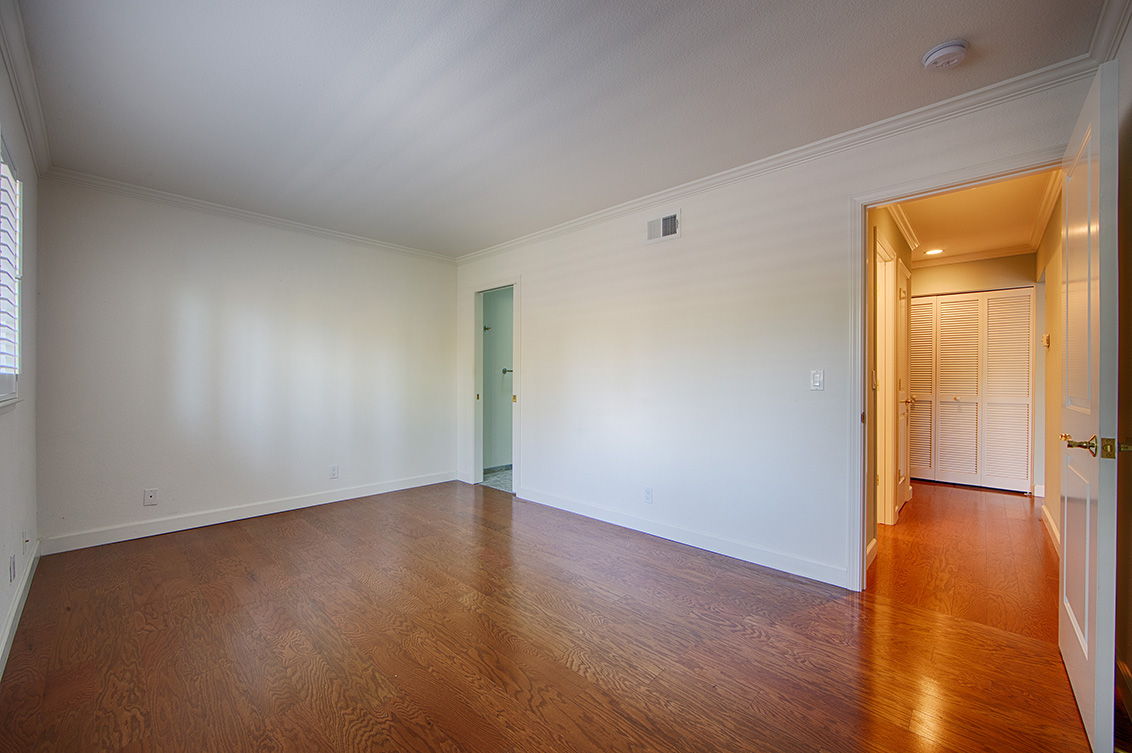 Master Bedroom (D) picture - 10110 Firwood Dr, Cupertino 95014