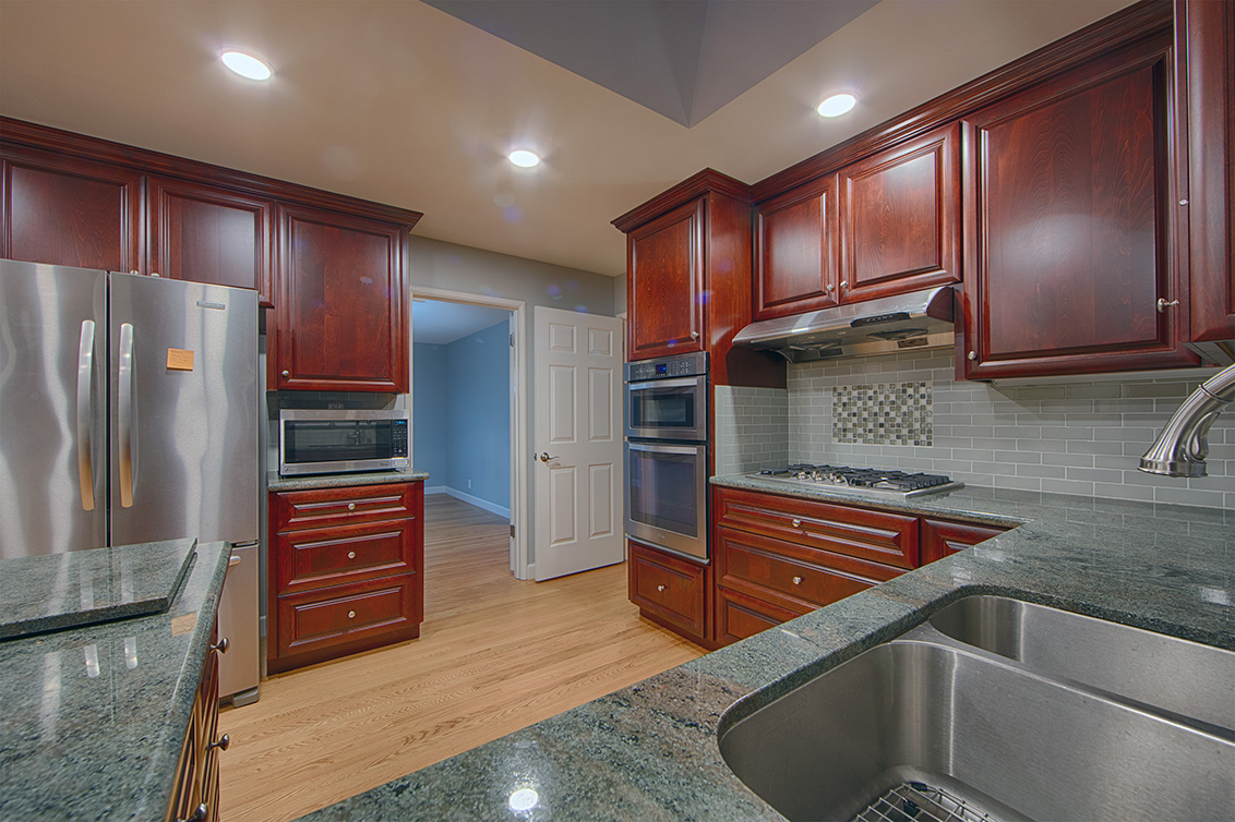 Kitchen (B) picture - 1855 Fordham Way, Mountain View 94040