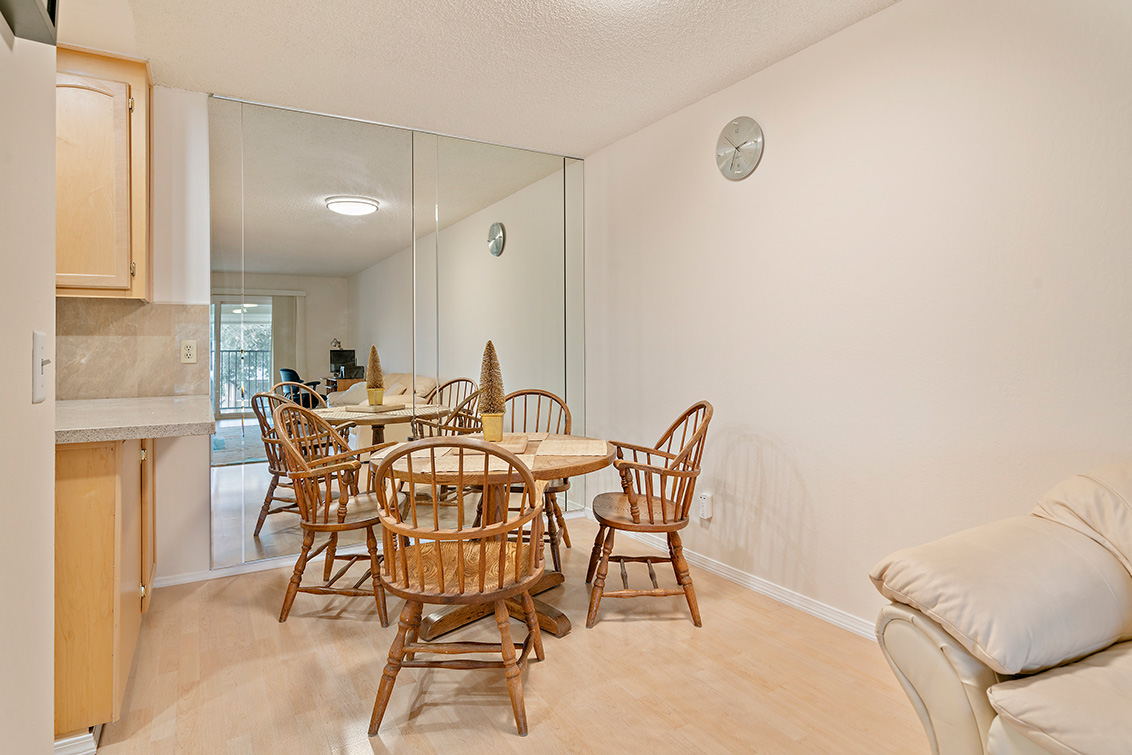 Dining Area (B) picture - 1720 Halford Ave 327, Santa Clara 95051