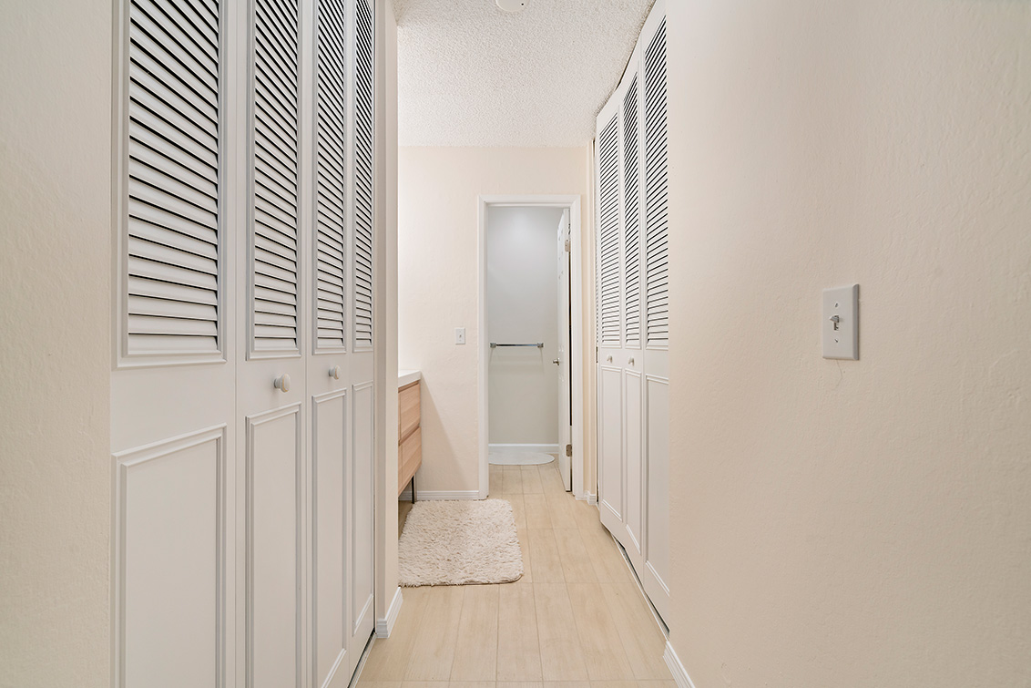 Master Closets (A) picture - 1720 Halford Ave 327, Santa Clara 95051