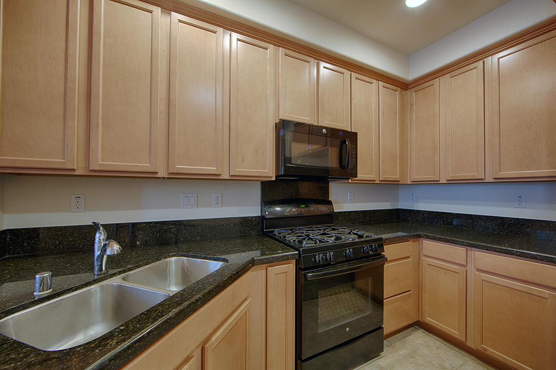 Kitchen (C) picture - 158 Newbury St, Milpitas 95035