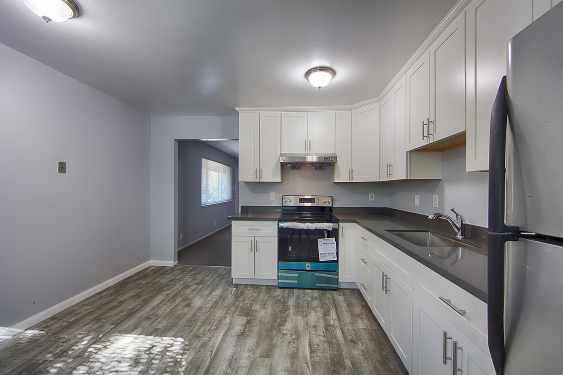 Kitchen (C) Picture - 261 Oak St, Mountain View 94041 Kitchen (C) picture - 261 Oak St, Mountain View 94041