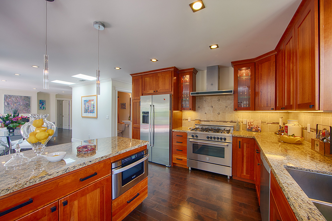 Kitchen (B) Picture - 1790 Pilgrim Ave, Mountain View 94040 Kitchen (B) picture - 1790 Pilgrim Ave, Mountain View 94040