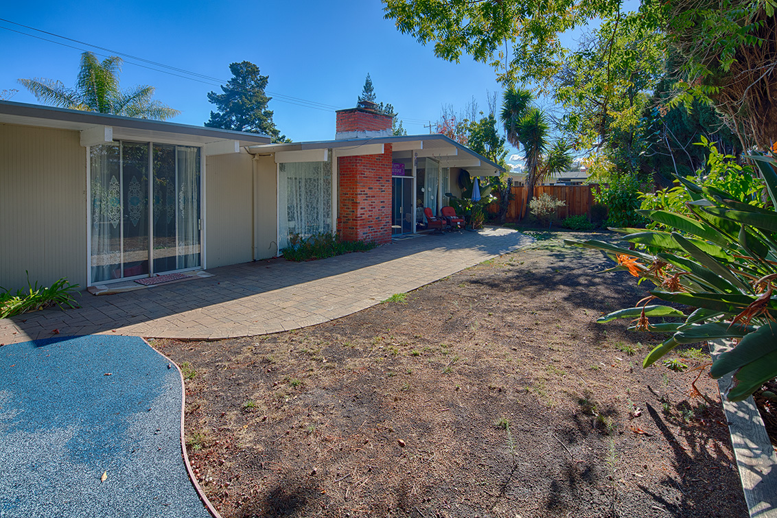 Backyard (C) Picture - 1401 S Wolfe Rd, Sunnyvale 94087 Backyard (C) picture - 1401 S Wolfe Rd, Sunnyvale 94087