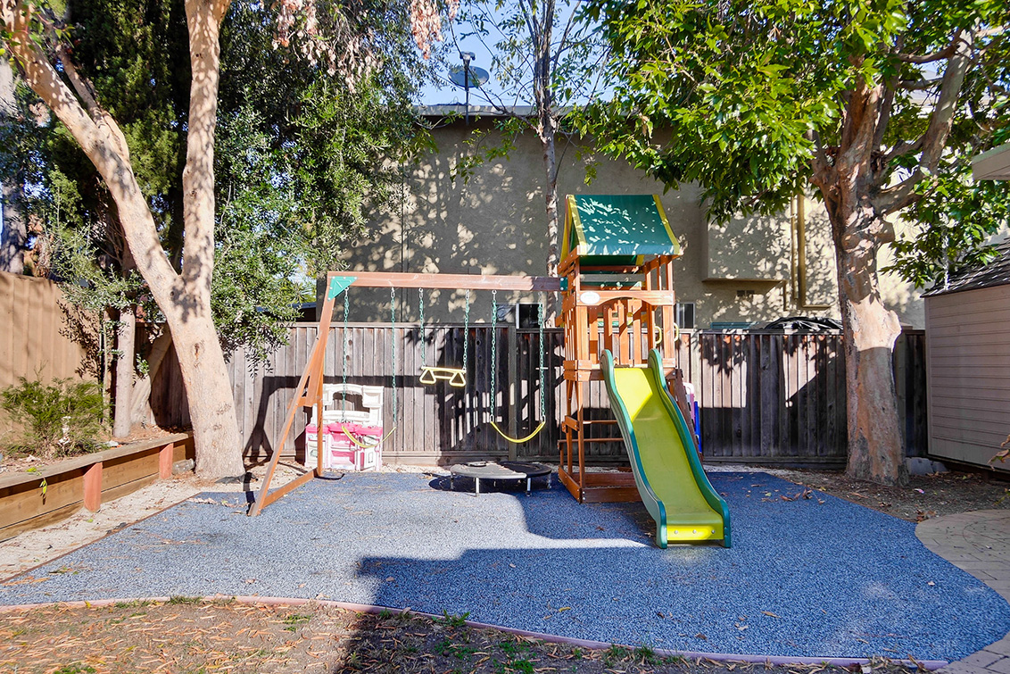 Backyard (E) Picture - 1401 S Wolfe Rd, Sunnyvale 94087 Backyard (E) picture - 1401 S Wolfe Rd, Sunnyvale 94087
