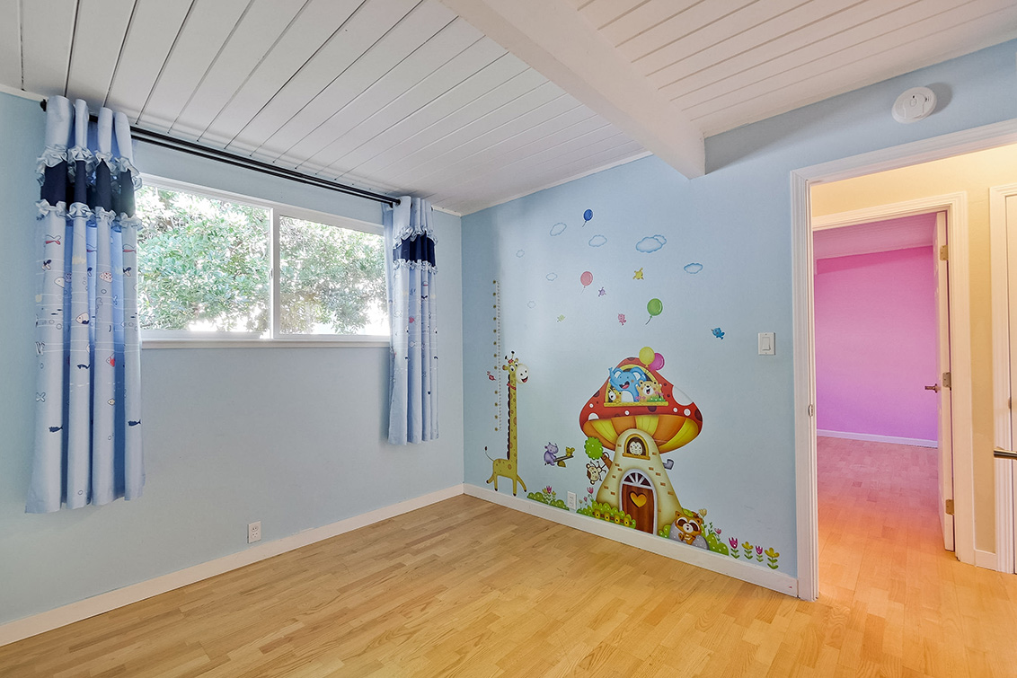 Bedroom 4 (B) picture - 1401 S Wolfe Rd, Sunnyvale 94087