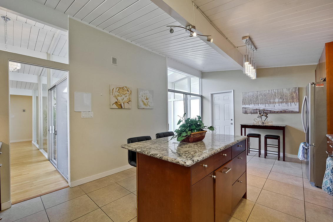 Kitchen (H) picture - 1401 S Wolfe Rd, Sunnyvale 94087