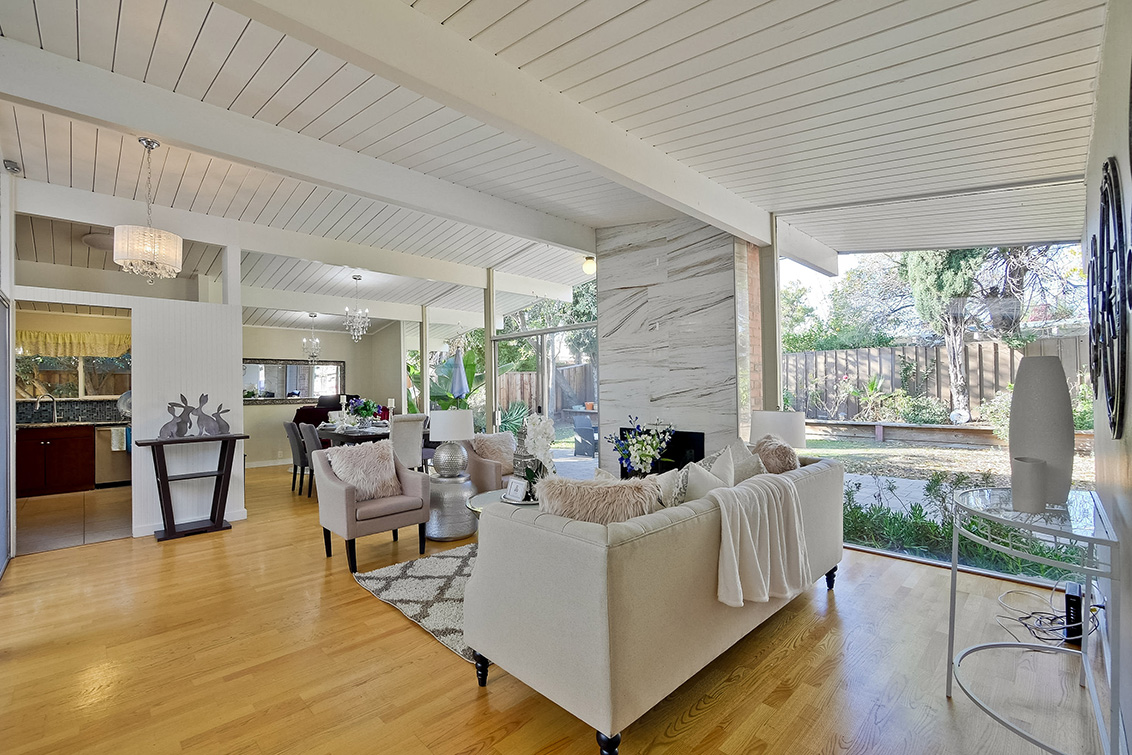 Living Room (C) picture - 1401 S Wolfe Rd, Sunnyvale 94087