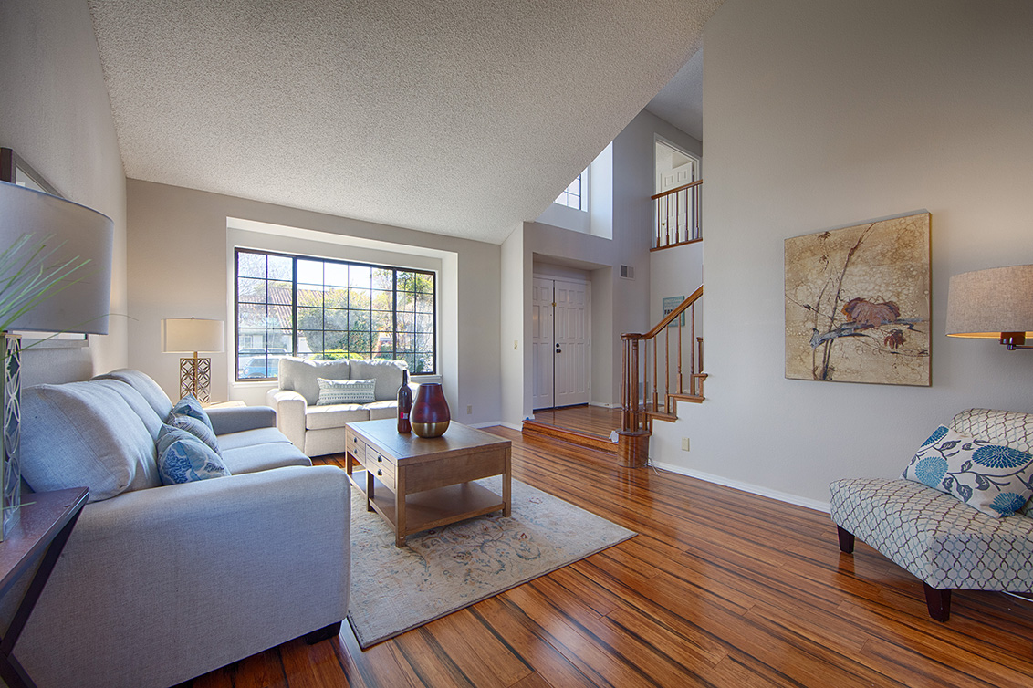 Living Room (C) picture - 4833 Scotia St, Union City 94587
