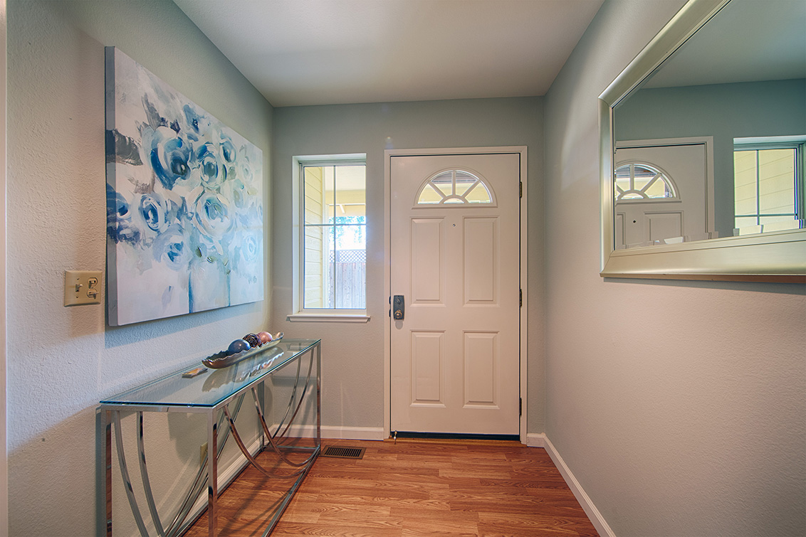 Entrance (A) picture - 271 Sierra Vista Ave 9, Mountain View 94043