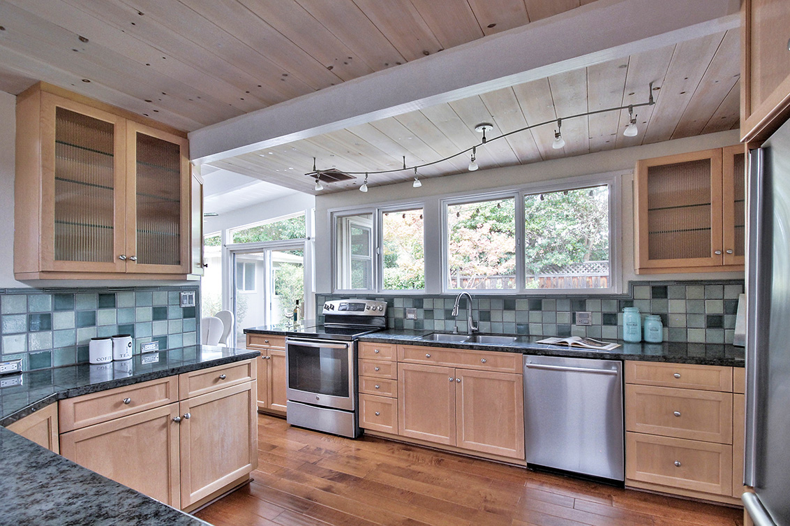 Kitchen (C) Picture - 3753 Starr King Cir, Palo Alto 94306 Kitchen (C) picture - 3753 Starr King Cir, Palo Alto 94306