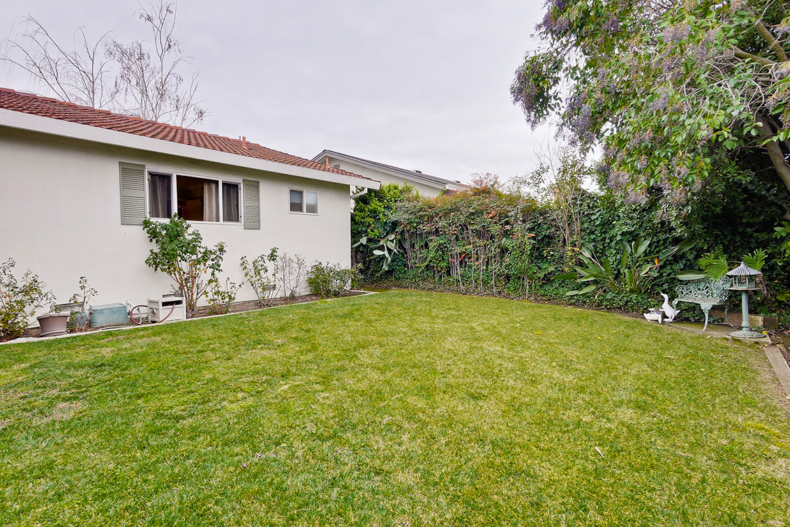 Backyard (B) picture - 1475 Stone Creek Dr, San Jose 95132