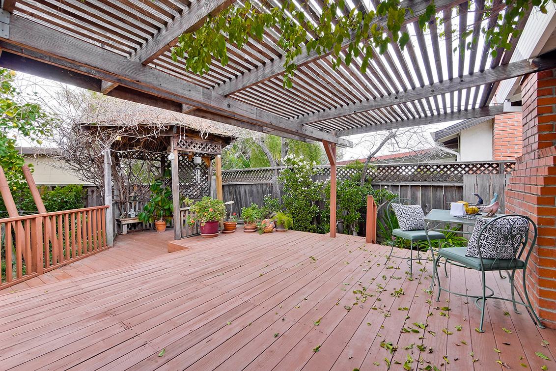 Deck (G) picture - 1475 Stone Creek Dr, San Jose 95132