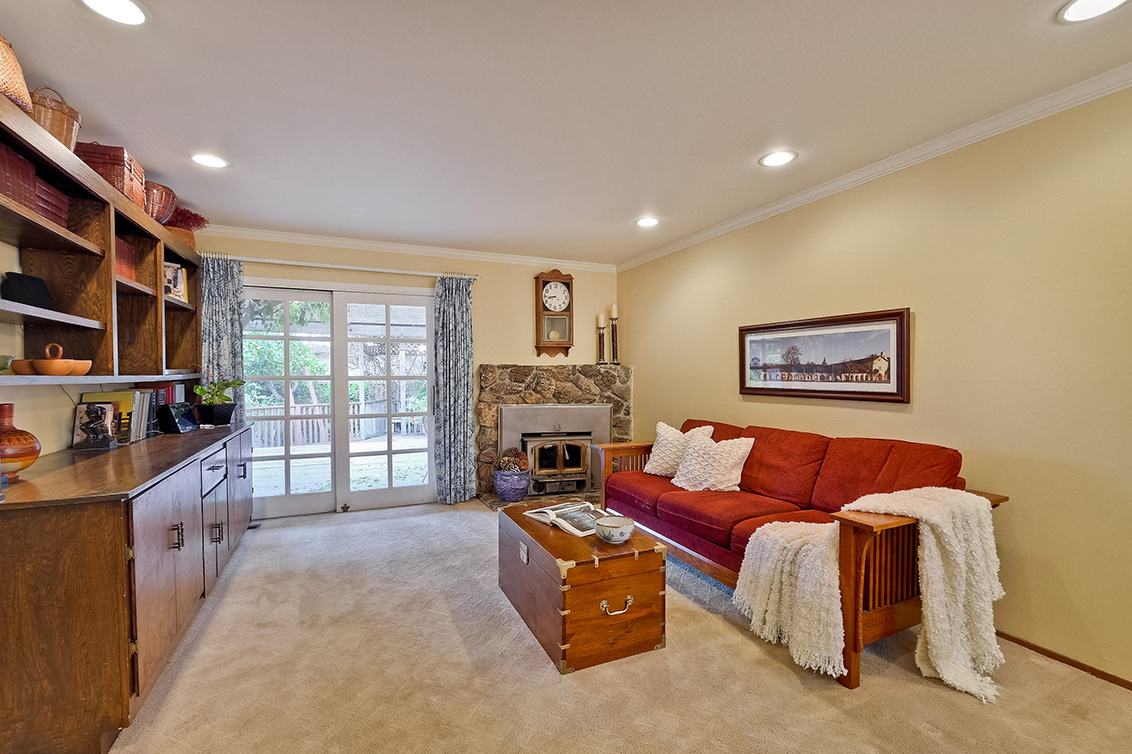 Family Room (A) picture - 1475 Stone Creek Dr, San Jose 95132