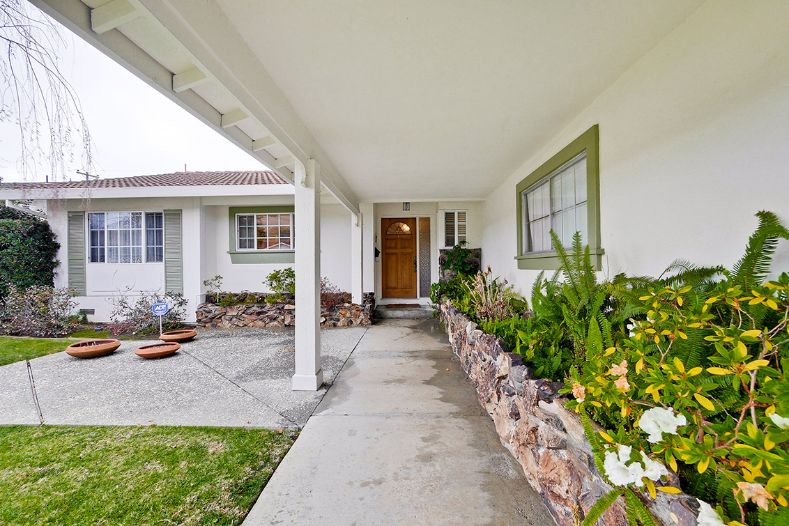 Front (C) picture - 1475 Stone Creek Dr, San Jose 95132