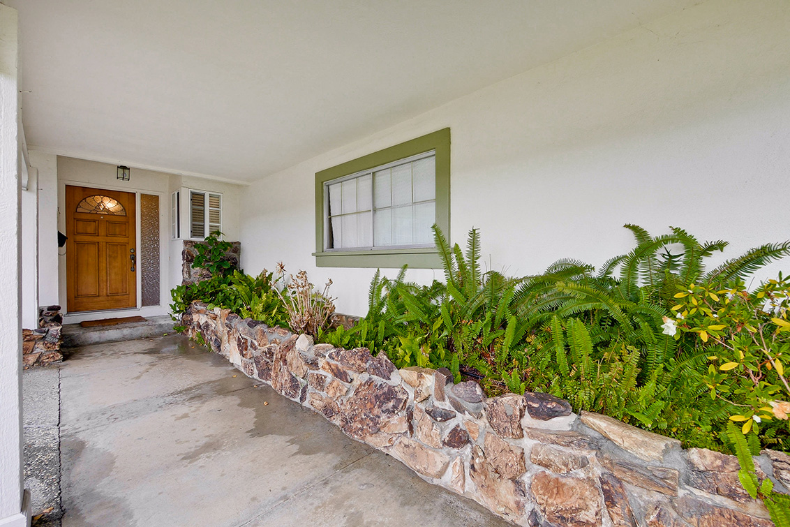 Front (D) picture - 1475 Stone Creek Dr, San Jose 95132