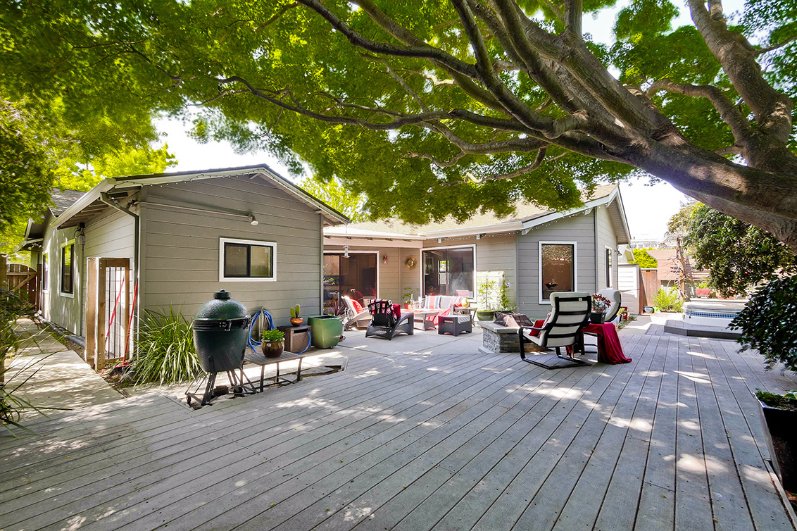 Backyard (J) picture - 4237 Suzanne Dr, Palo Alto 94306