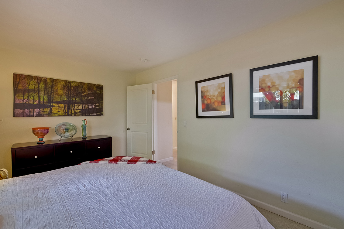 Master Bedroom (C) Picture - 4237 Suzanne Dr, Palo Alto 94306 Master Bedroom (C) picture - 4237 Suzanne Dr, Palo Alto 94306