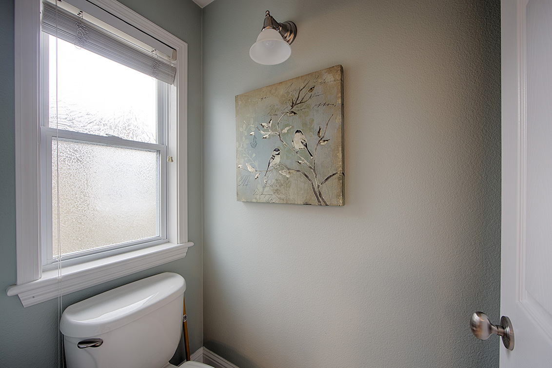 Master Bath (B) picture - 707 Valparaiso Ave, Menlo Park 94025