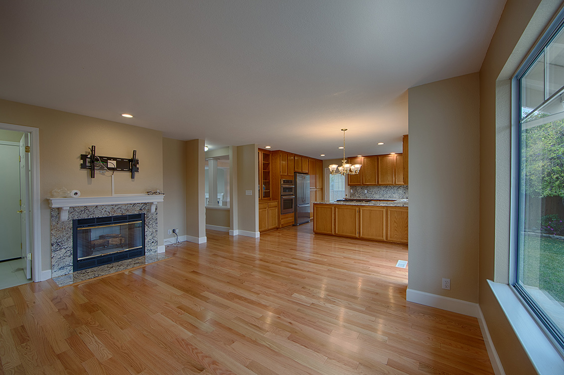 Family Room (C) picture - 878 Windmill Park Ln, Mountain View 94043