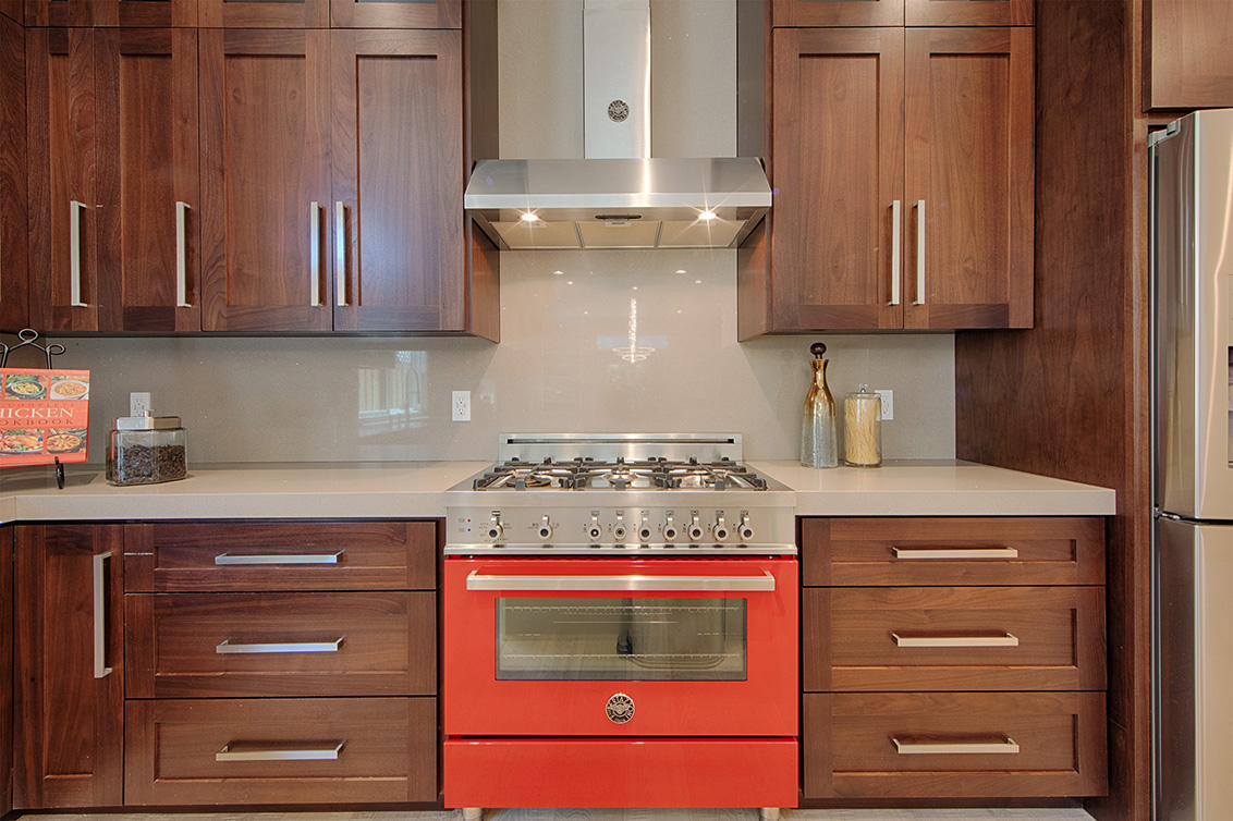 Kitchen Range (A) picture - 513 Burgoyne St, Mountain View 94043